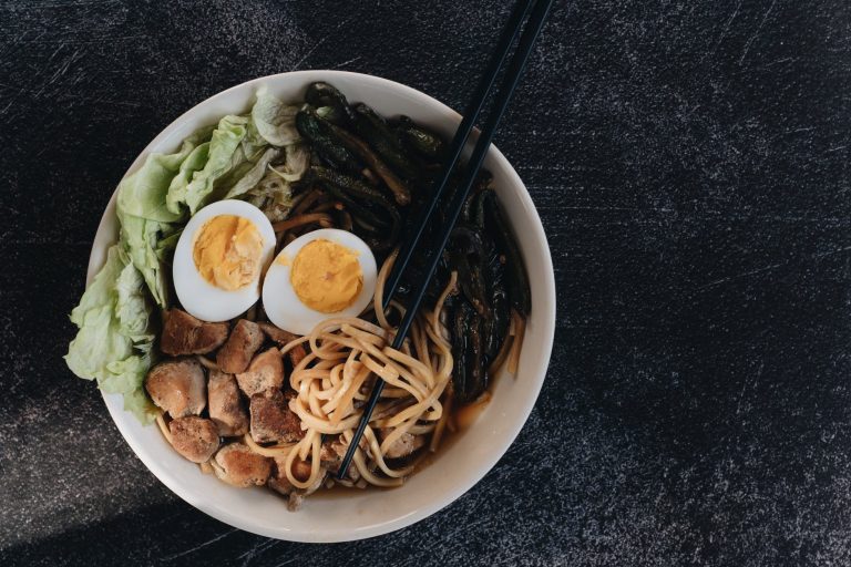 food plate healthy restaurant